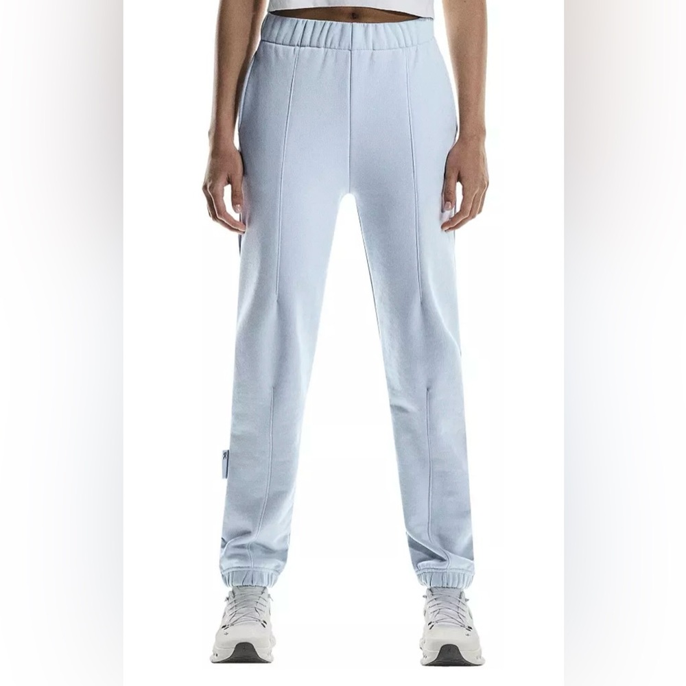 On Cloud Women’s Club Pants